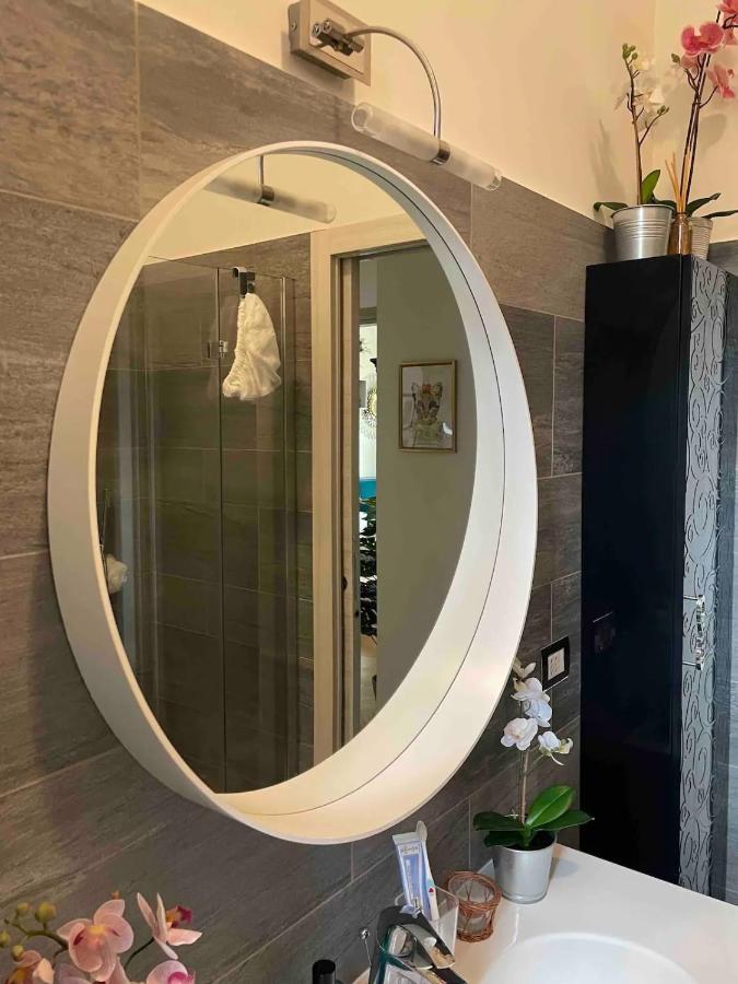 Milanese Luxury Apartment Buitenkant foto